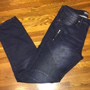 Brand new slim straight fit jeans‼️